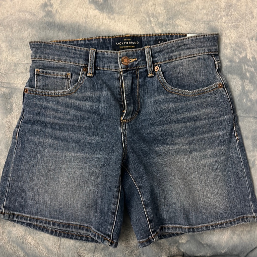Lucky Brand Roll Up Shorts